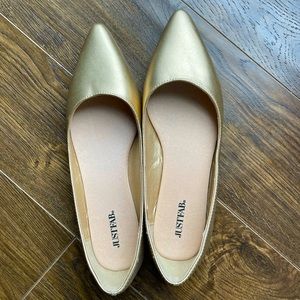 JustFab Gold Flats Brand New